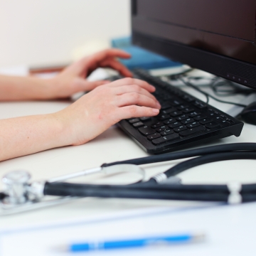 Mult-eMediatt simplifie l’envoi des certificats d'incapacité de travail